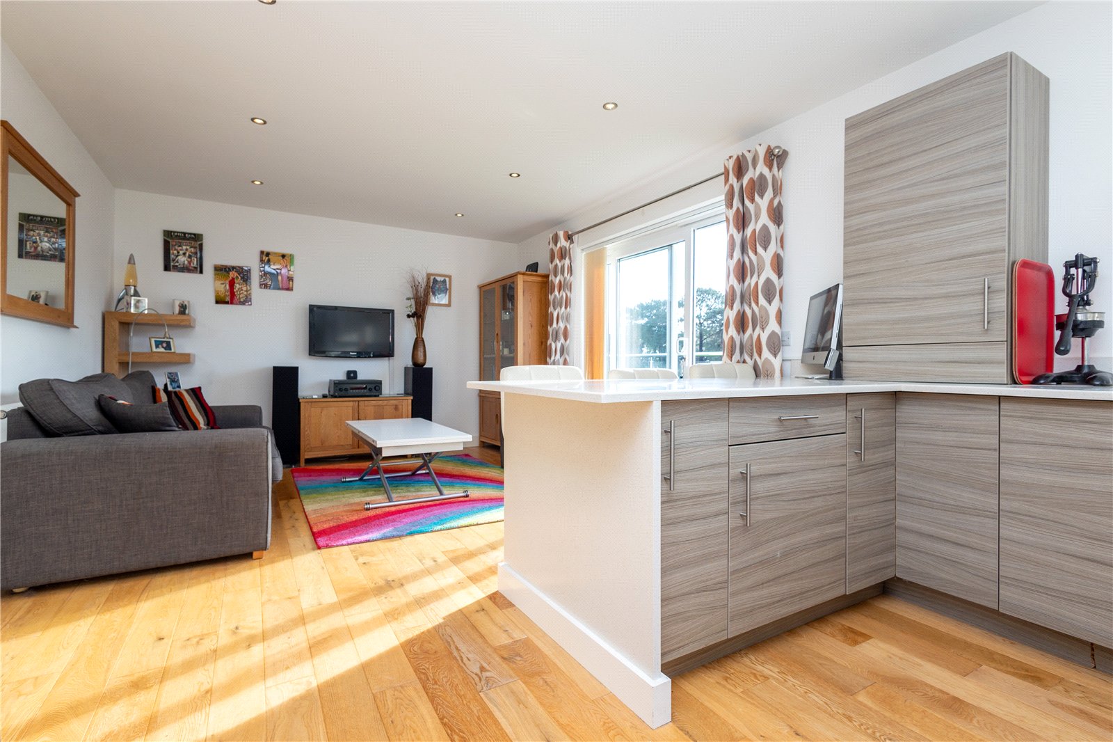 2 bed penthouse for sale in Western Road, Canford Cliffs, BH13  - Property Image 4