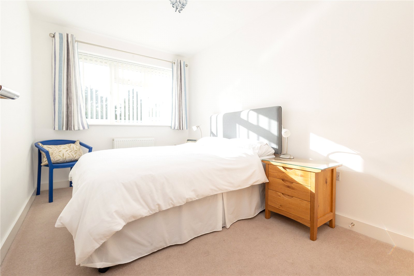 2 bed penthouse for sale in Western Road, Canford Cliffs, BH13 11