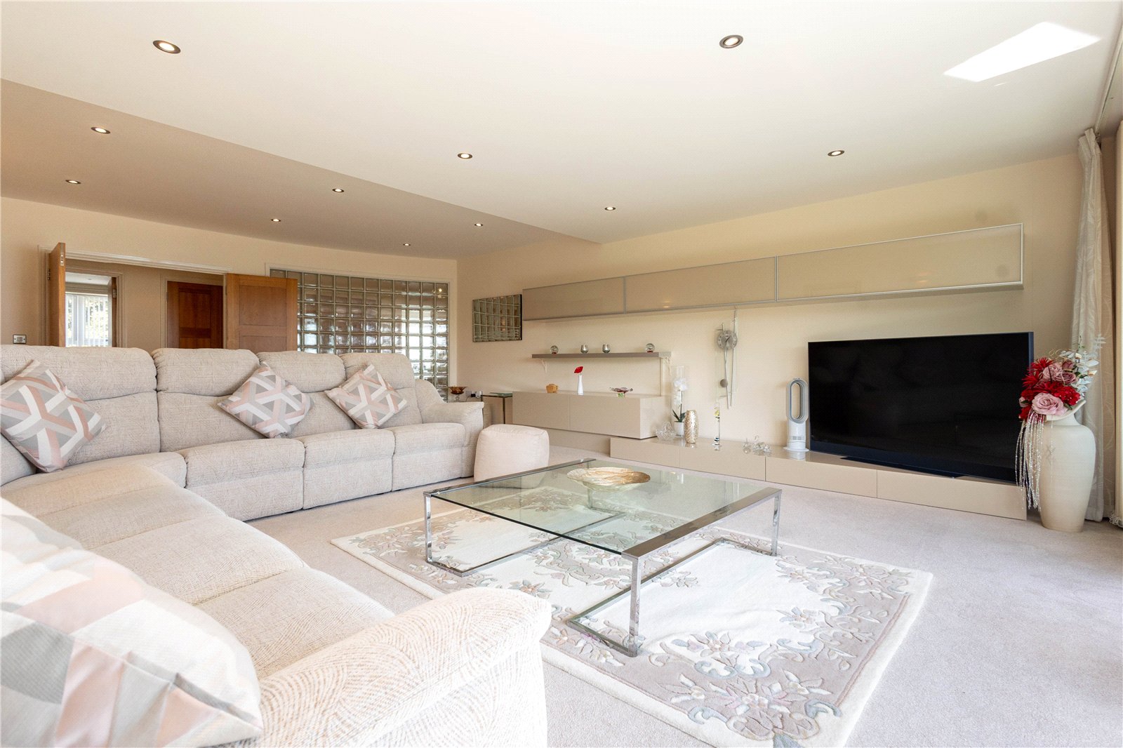 3 bed apartment for sale in Westminster Road, Branksome Chine, BH13  - Property Image 11
