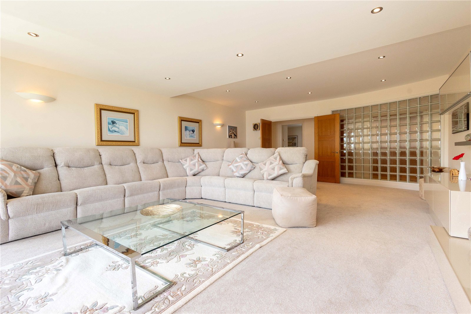 3 bed apartment for sale in Westminster Road, Branksome Chine, BH13  - Property Image 12