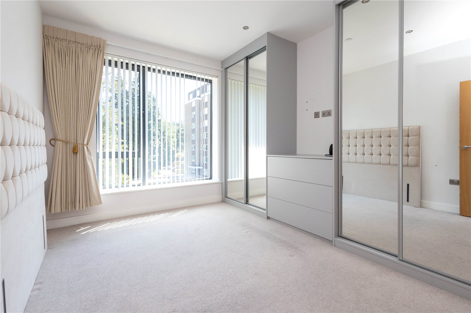 2 bed penthouse for sale in The Avenue, Branksome Park, BH13  - Property Image 12