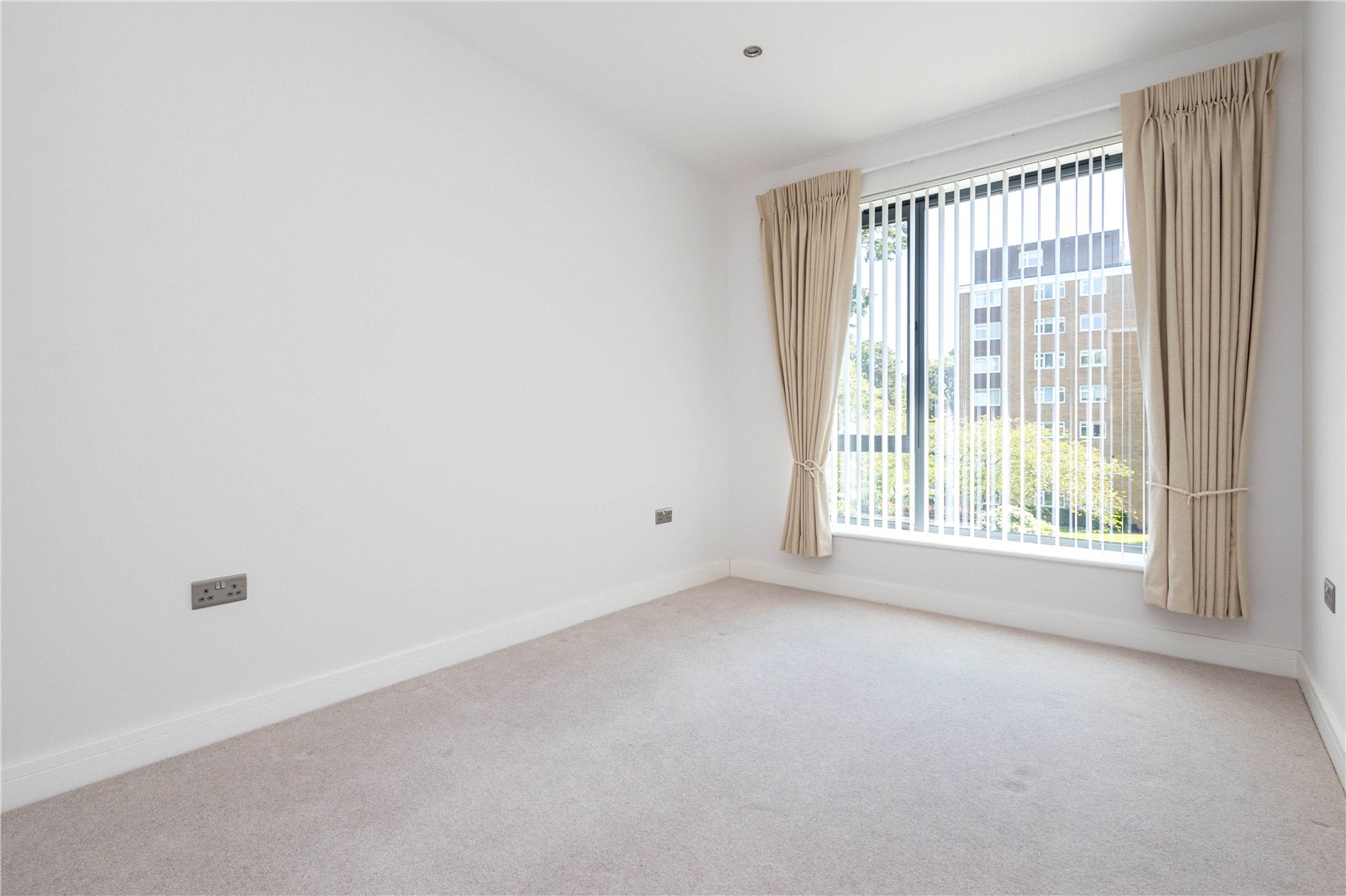 2 bed penthouse for sale in The Avenue, Branksome Park, BH13  - Property Image 14