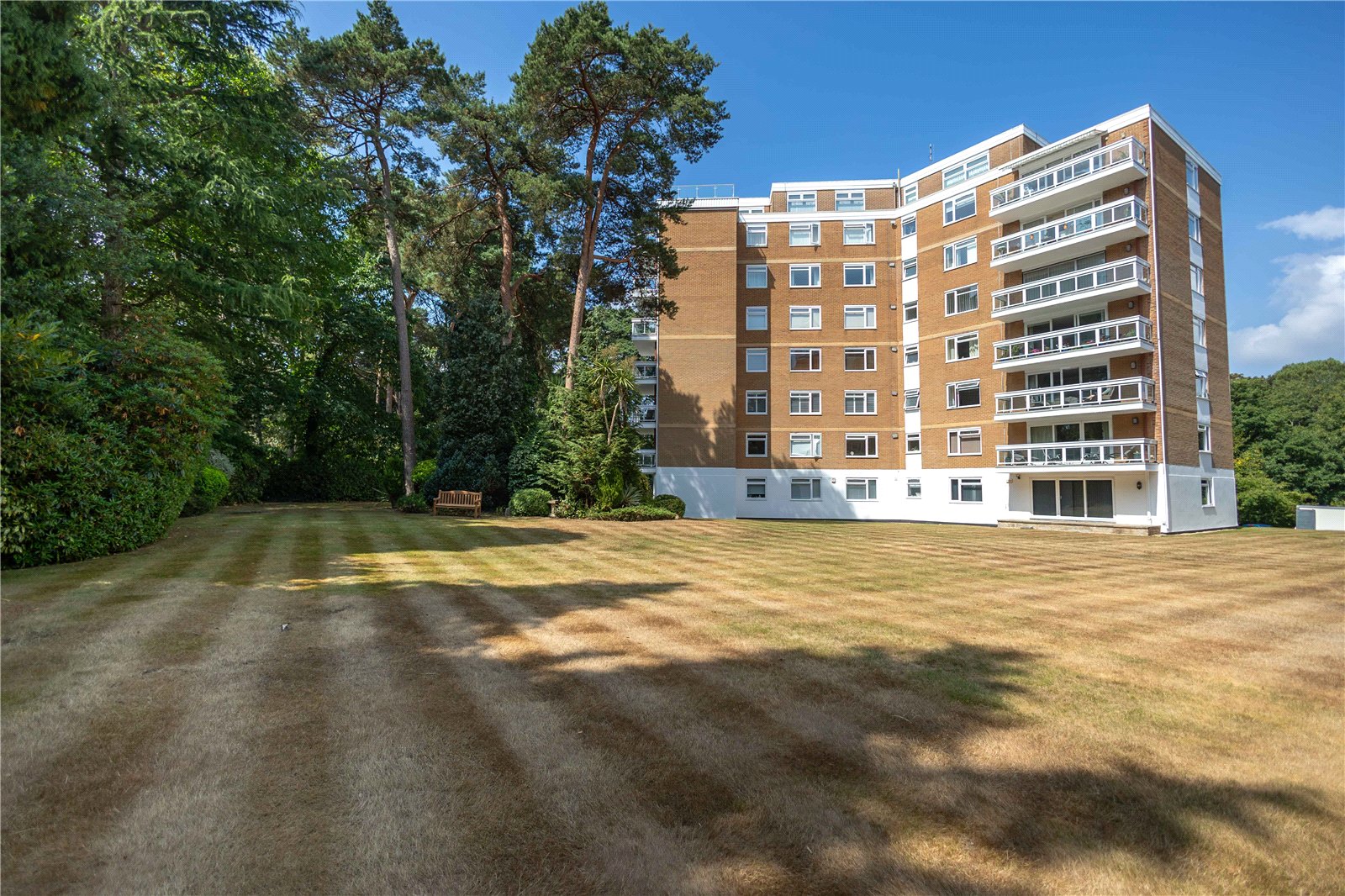 2 bed apartment for sale in Western Road, Canford Cliffs, BH13  - Property Image 1