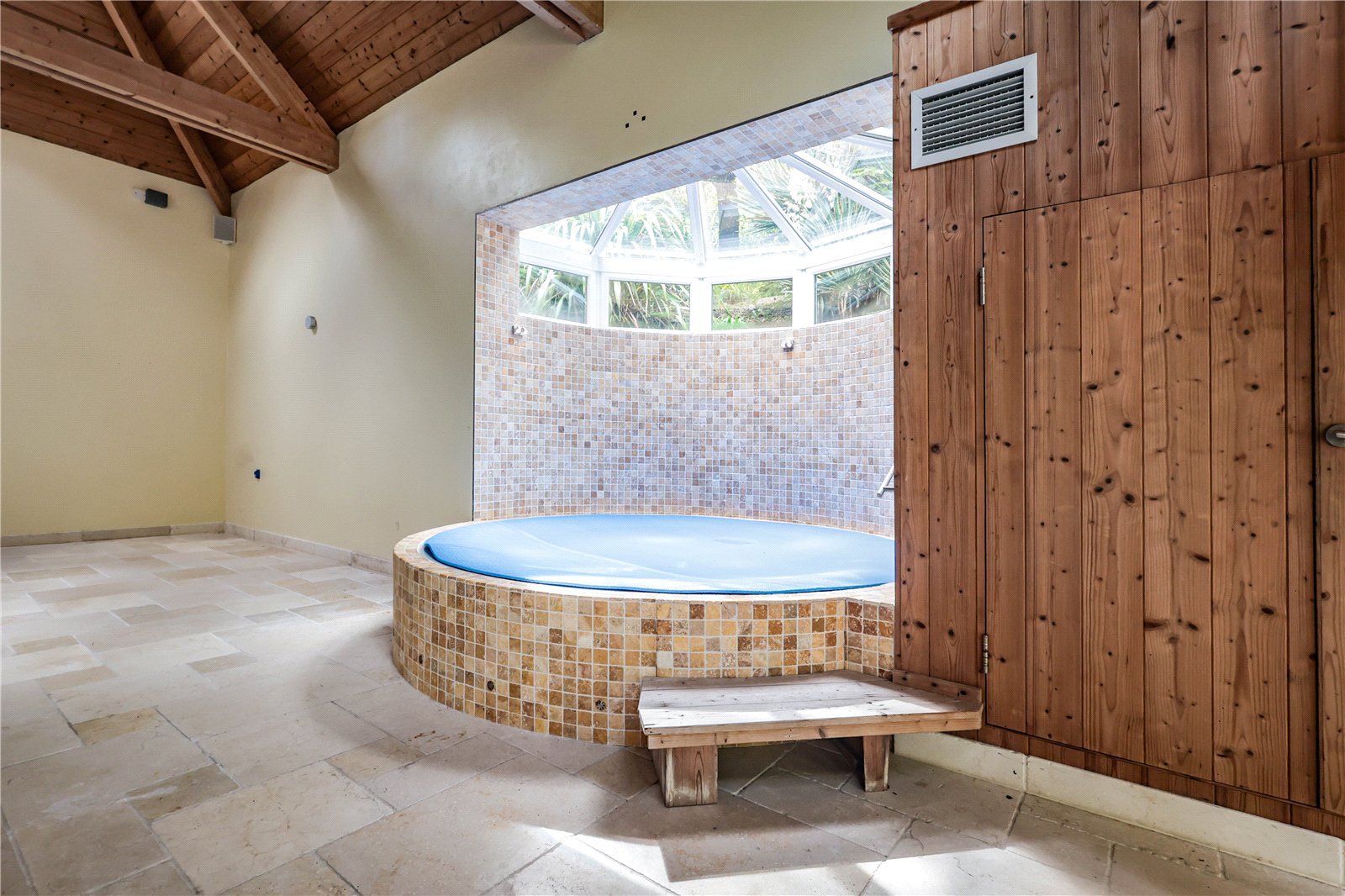 5 bed detached house for sale in Leicester Road, Poole, BH13  - Property Image 14