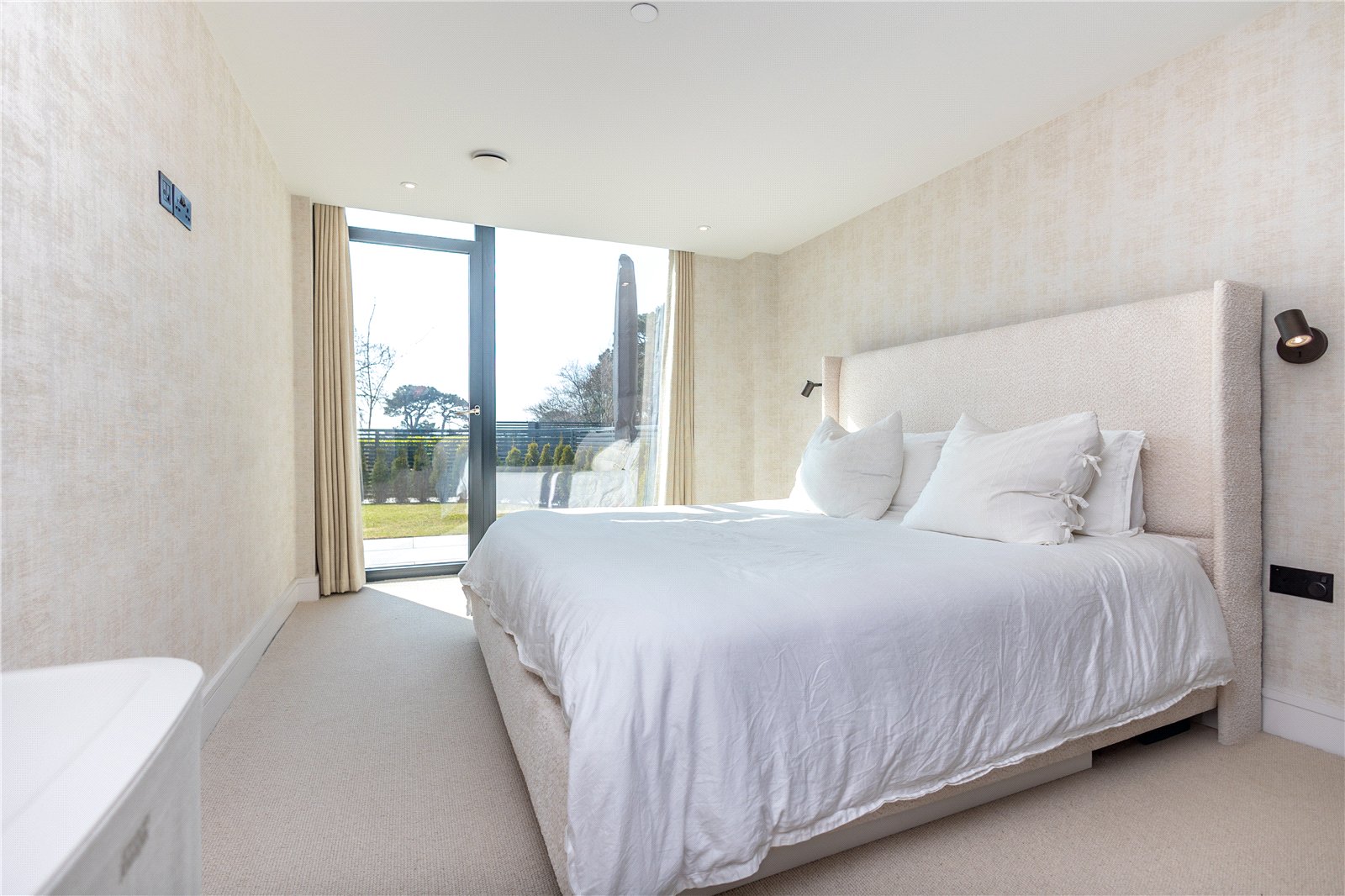 2 bed ground floor flat for sale in Chaddesley Glen, Poole, BH13 12