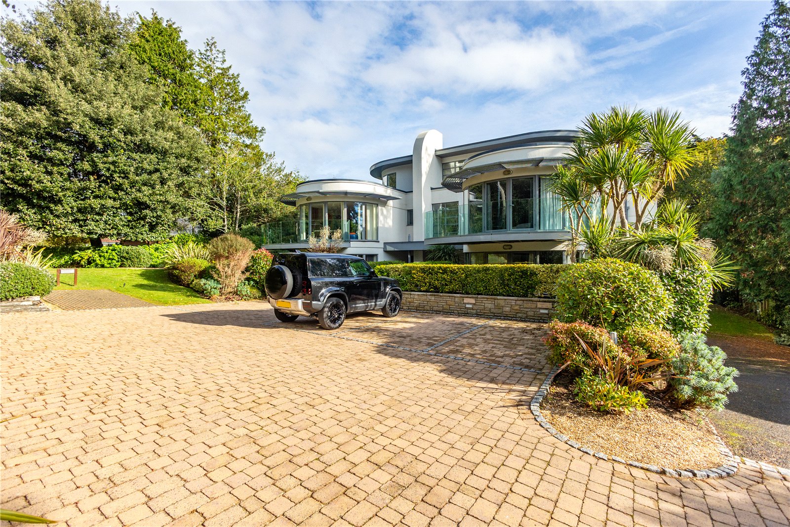 3 bed apartment for sale in Bingham Avenue, Poole, BH14 6