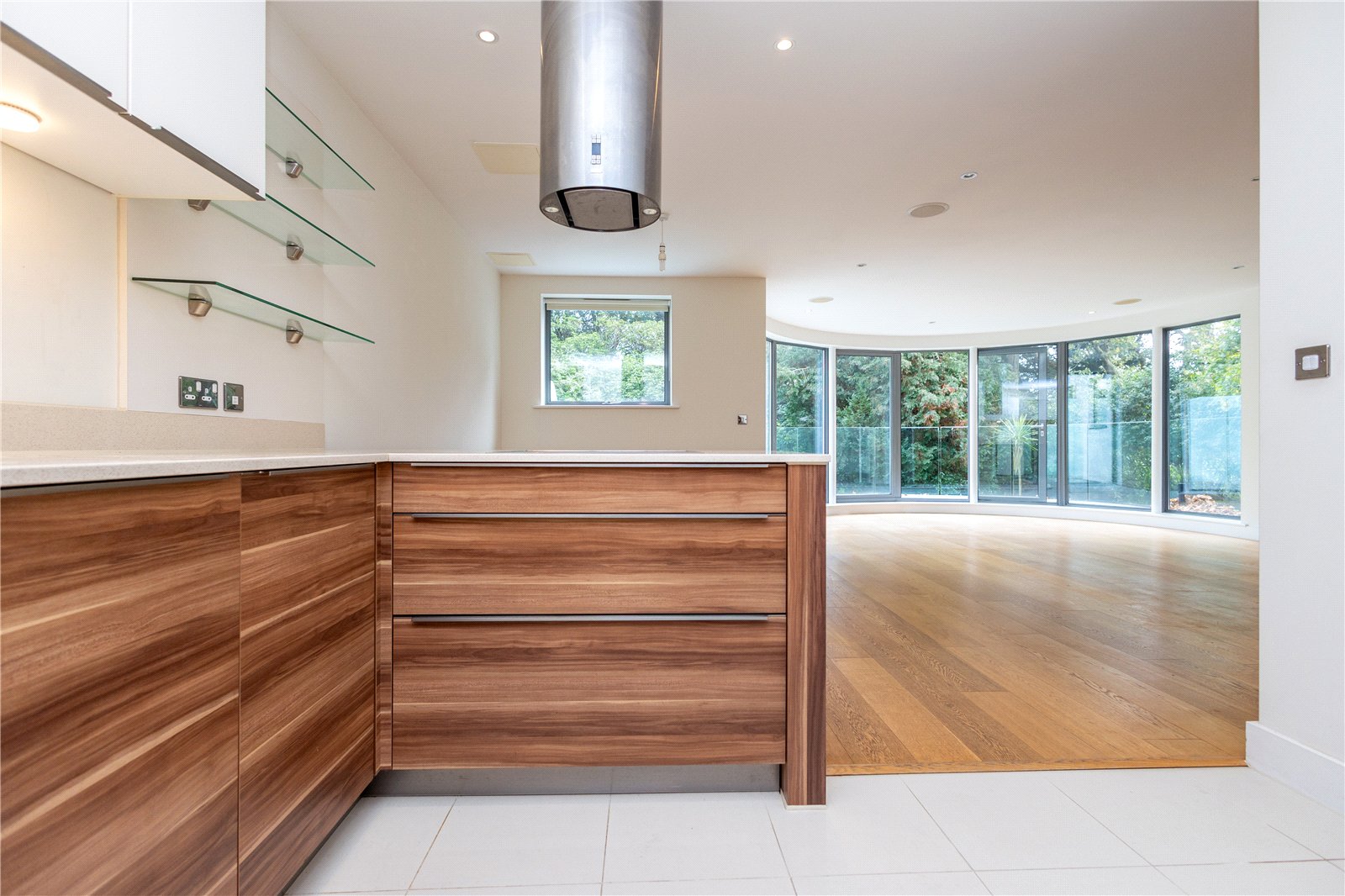 3 bed apartment for sale in Bingham Avenue, Poole, BH14  - Property Image 13