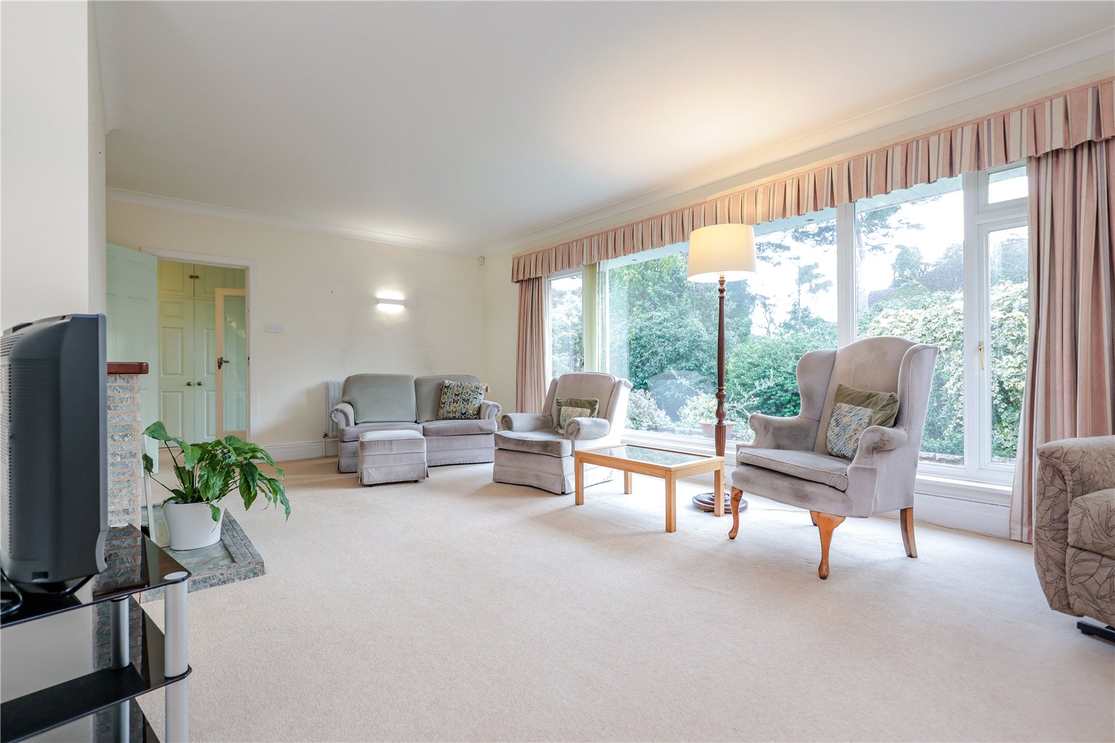 3 bed detached house for sale in Canford Crescent, Canford Cliffs, BH13  - Property Image 9
