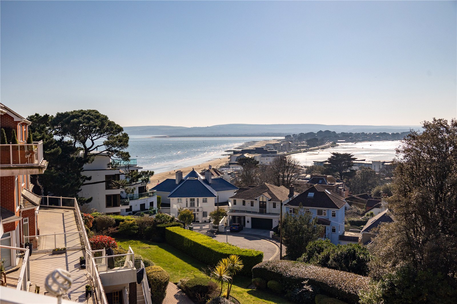 3 bed penthouse for sale in Chaddesley Glen, Canford Cliffs, BH13  - Property Image 3