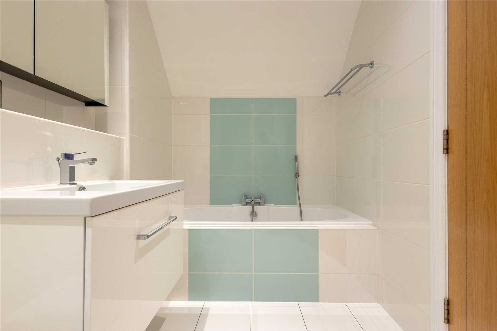 3 bed apartment for sale in Tower Road, Branksome Park, BH13  - Property Image 16