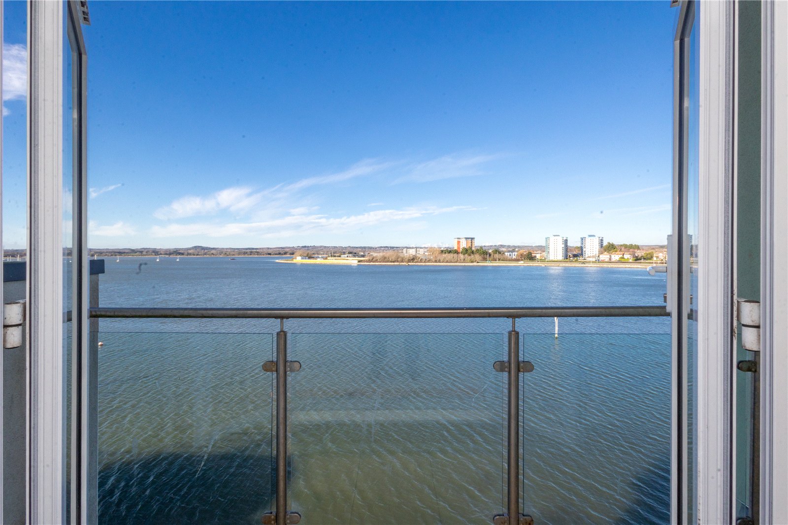 2 bed apartment for sale in Lifeboat Quay, Poole, BH15 17