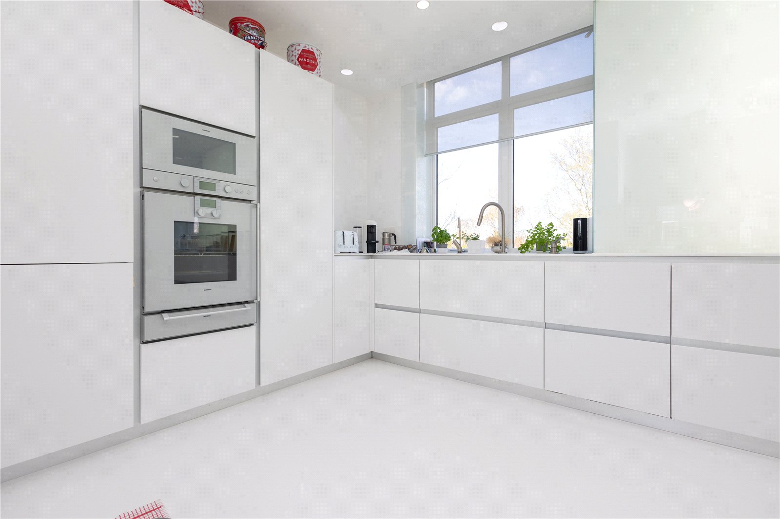 4 bed detached house for sale in Whitecliff Road, Poole, BH14 8