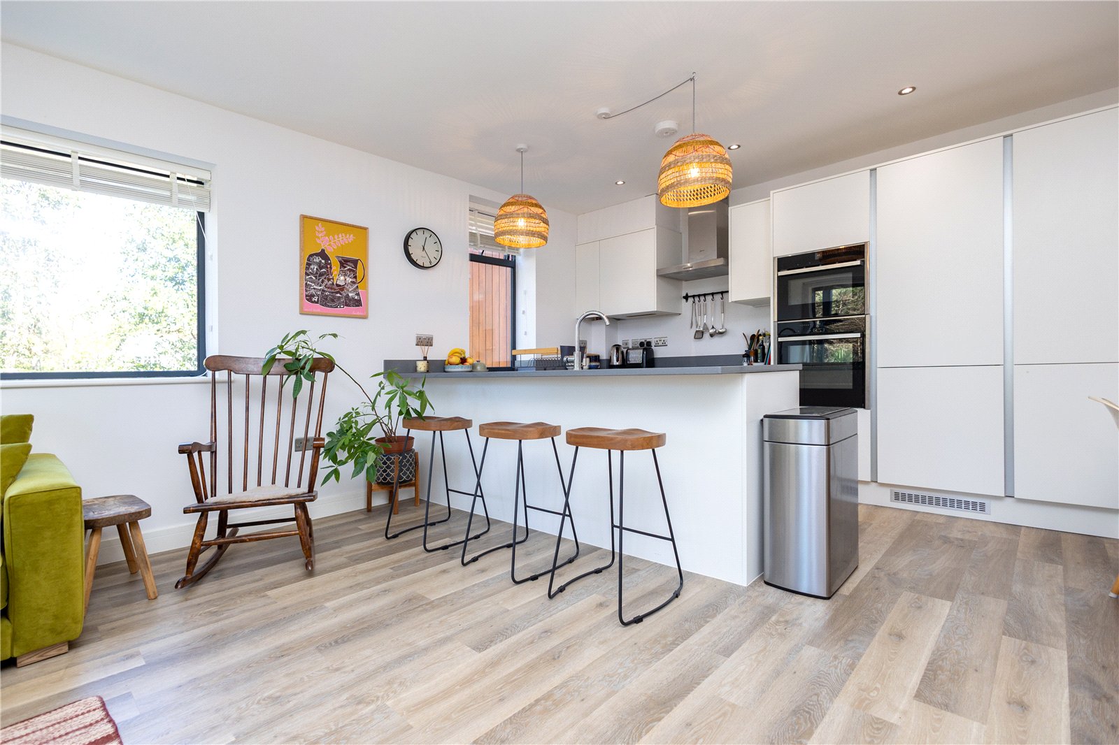 2 bed apartment for sale in The Avenue, Poole, BH13  - Property Image 4