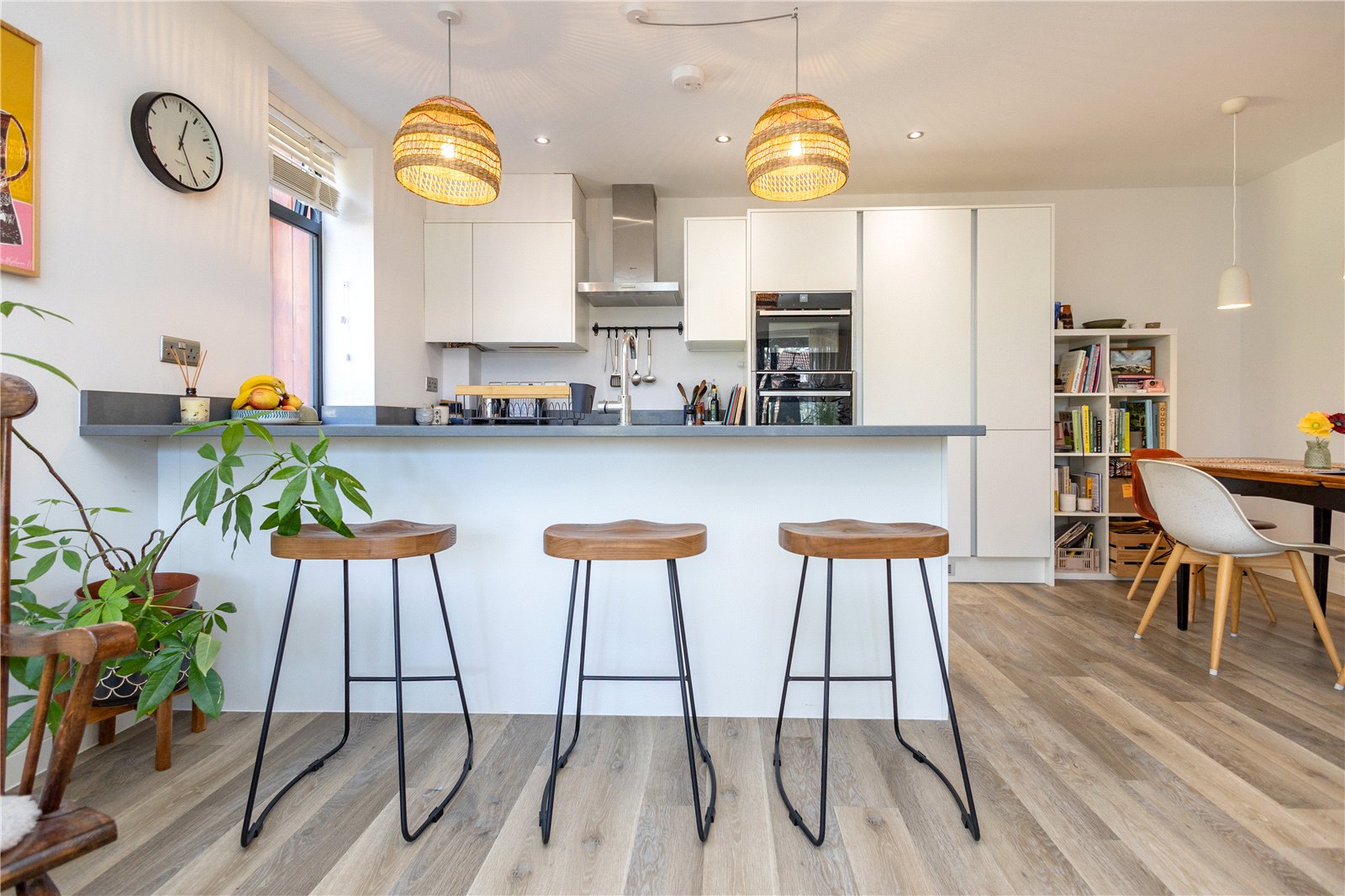 2 bed apartment for sale in The Avenue, Poole, BH13 5