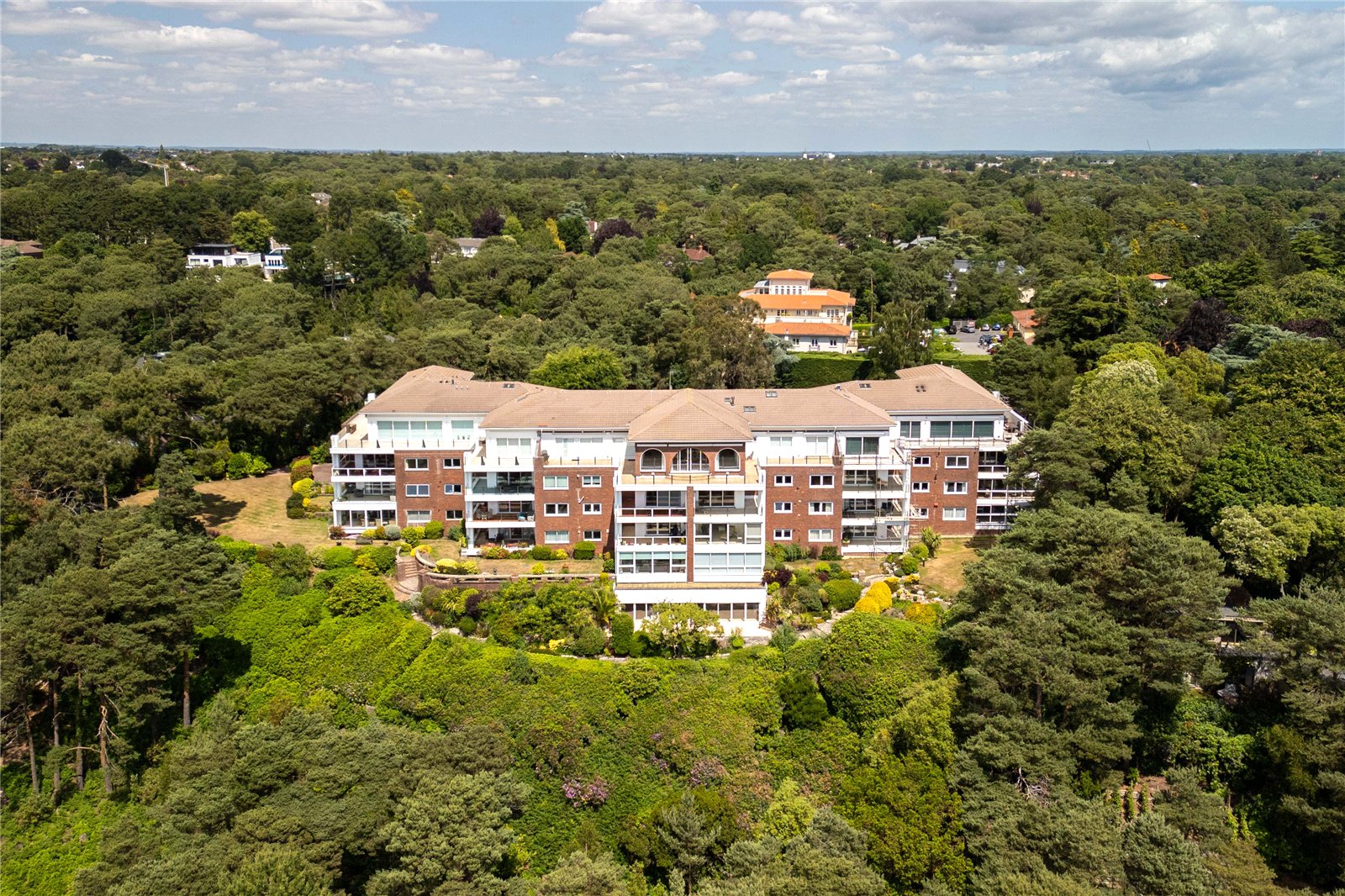 3 bed apartment for sale in Lilliput Road, Poole, BH14  - Property Image 3