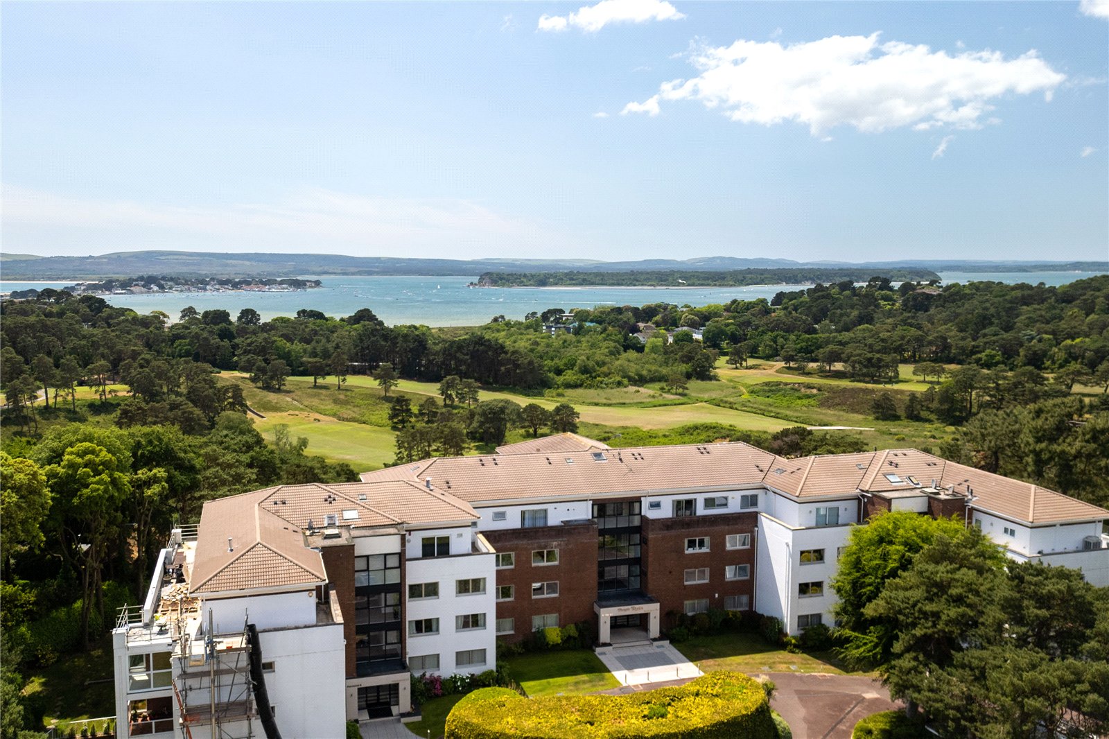 3 bed apartment for sale in Lilliput Road, Poole, BH14  - Property Image 2