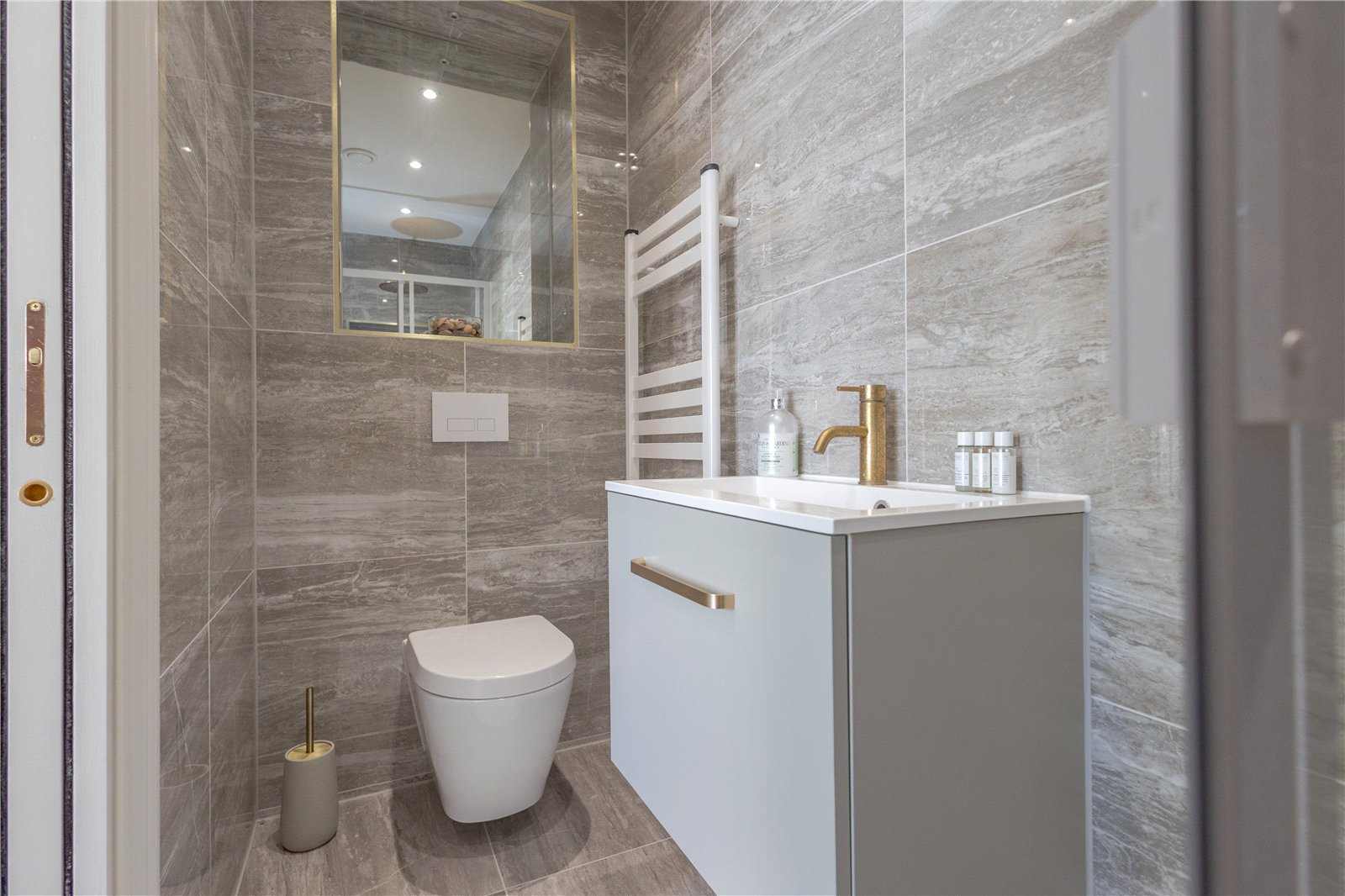 2 bed apartment for sale in Tower Road, Poole, BH13  - Property Image 18