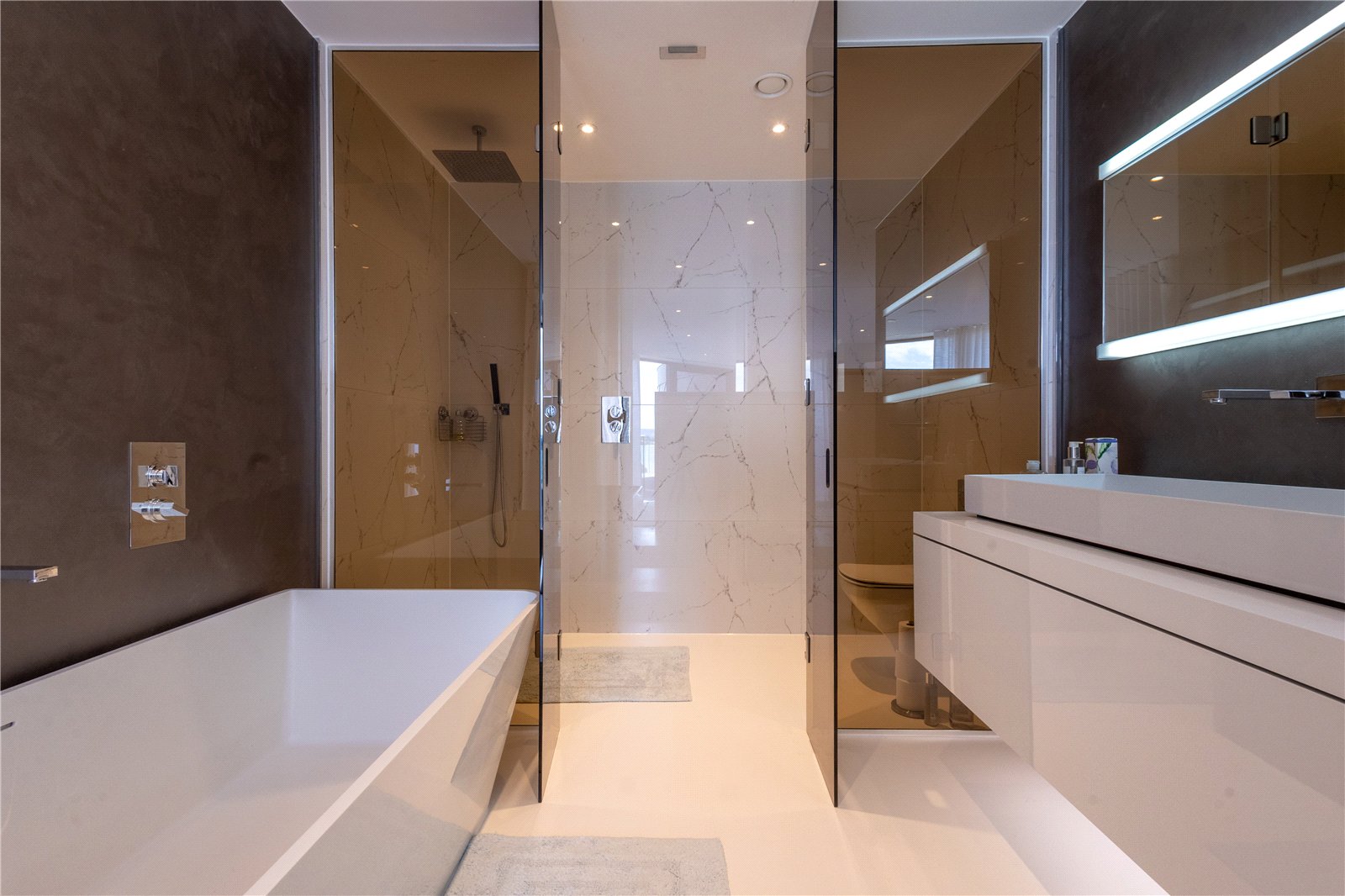 3 bed penthouse for sale in Shore Road, Sandbanks, Poole, Dorset, BH13 21