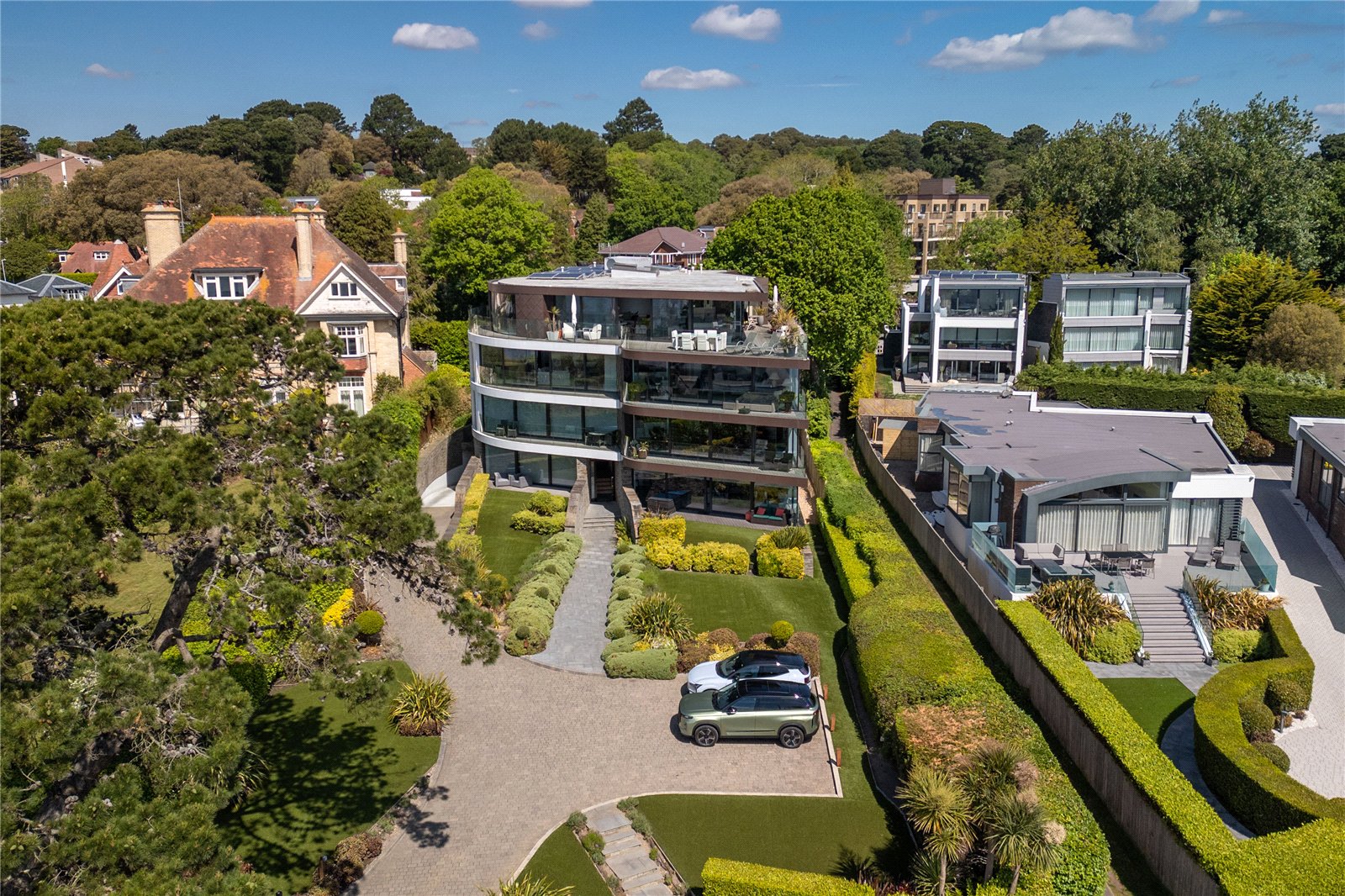 3 bed penthouse for sale in Shore Road, Sandbanks, Poole, Dorset, BH13 1