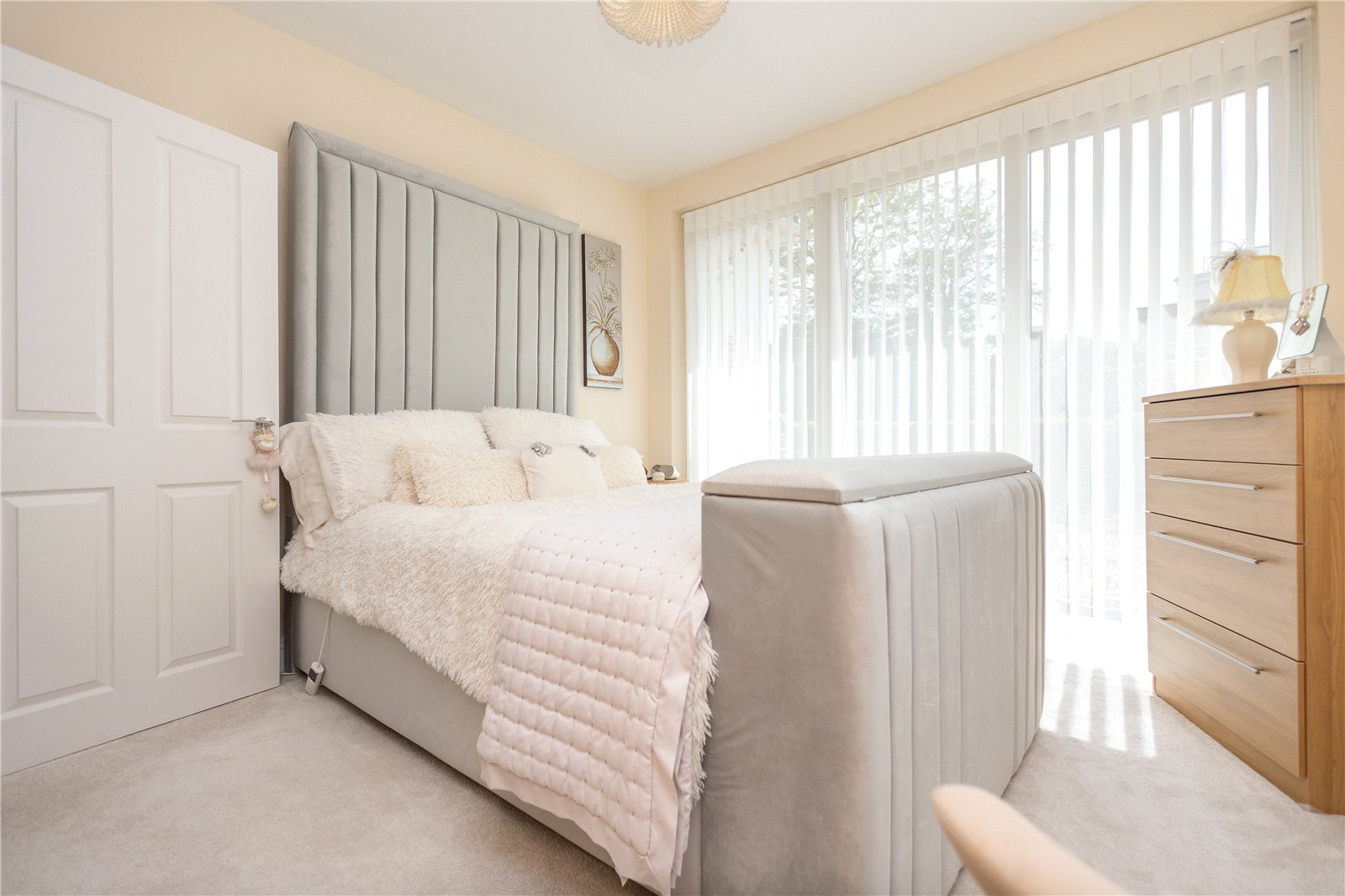 2 bed ground floor flat for sale in Grosvenor Road, Bournemouth, Dorset, BH4 19