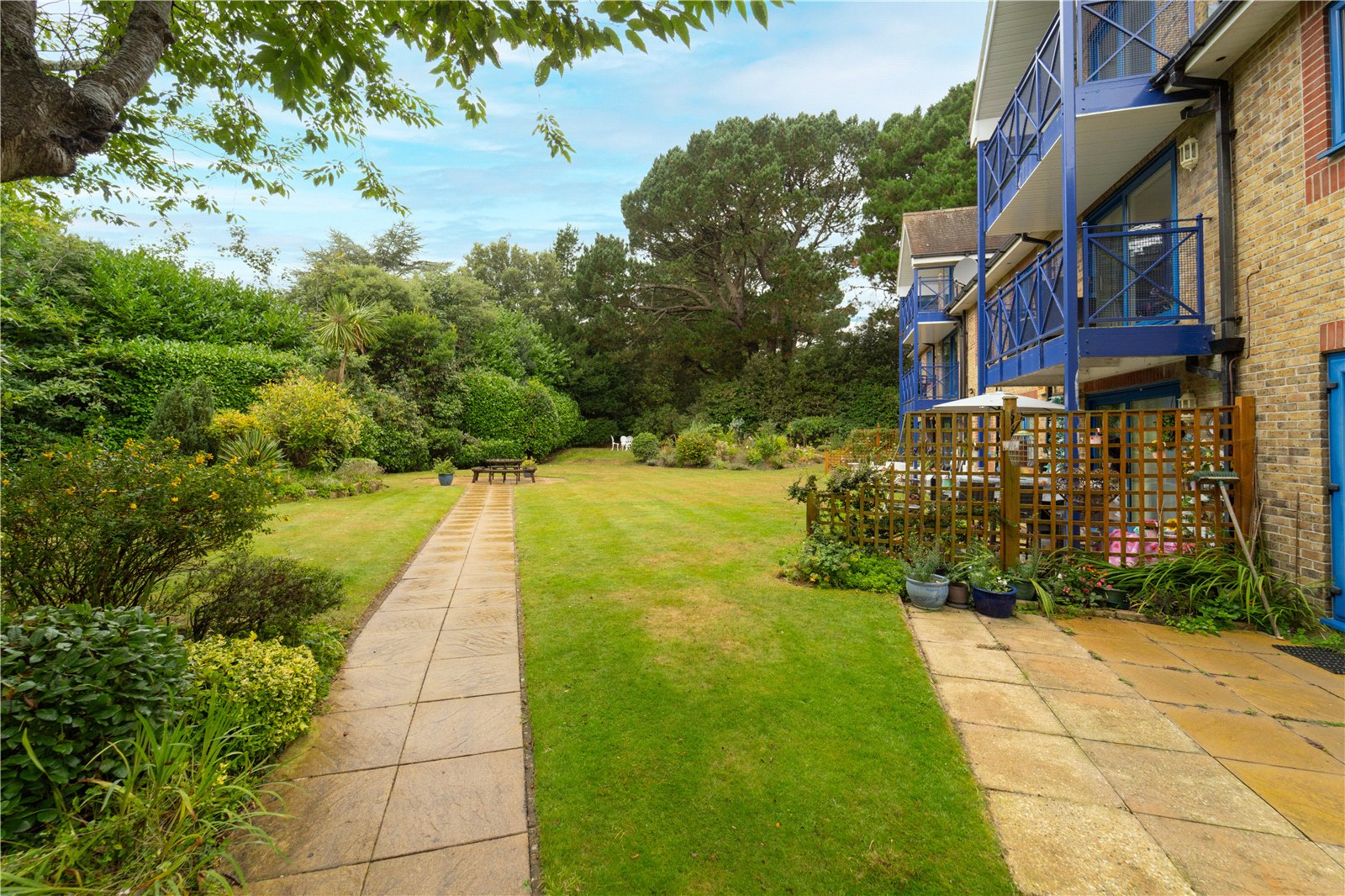 3 bed penthouse for sale in West Overcliff Drive, Bournemouth, BH4 18