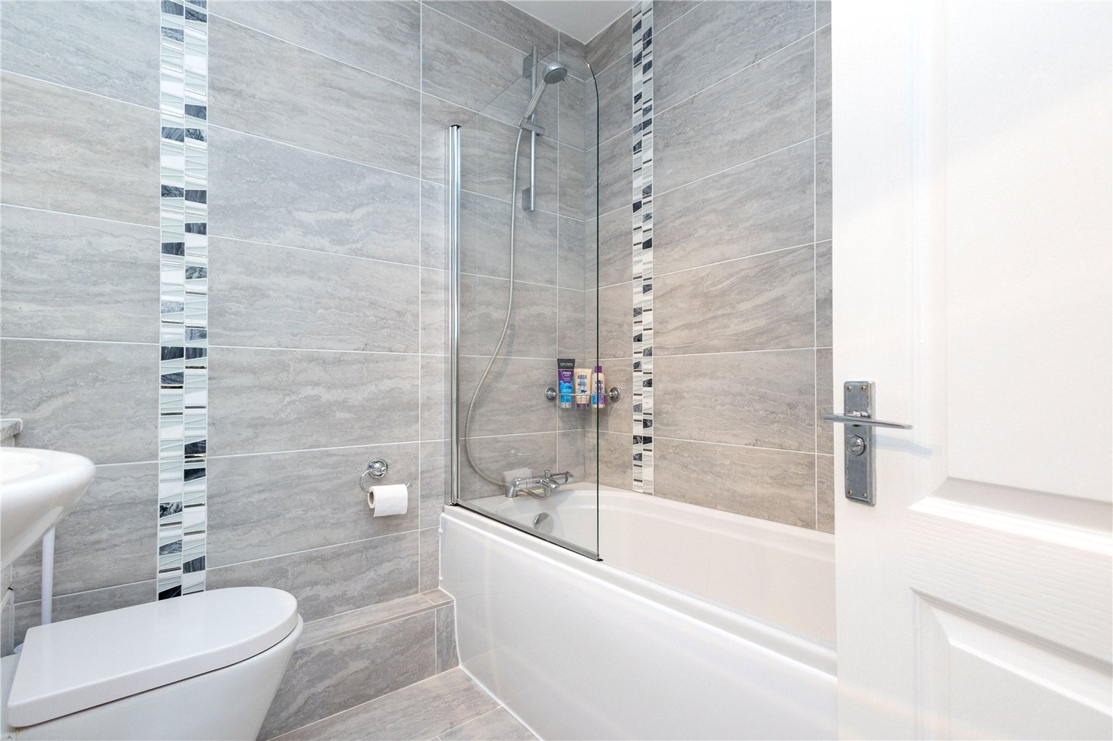 3 bed ground floor flat for sale in Western Road, Canford Cliffs, Poole, Dorset, BH13  - Property Image 16