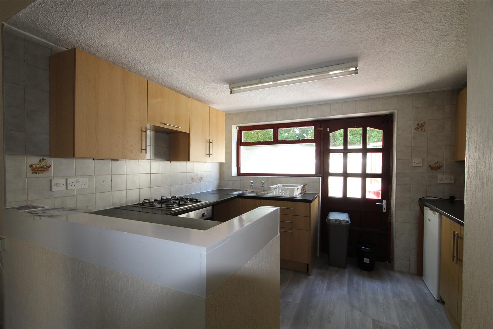 2 bed house to rent in Oak Street, Burnley  - Property Image 5