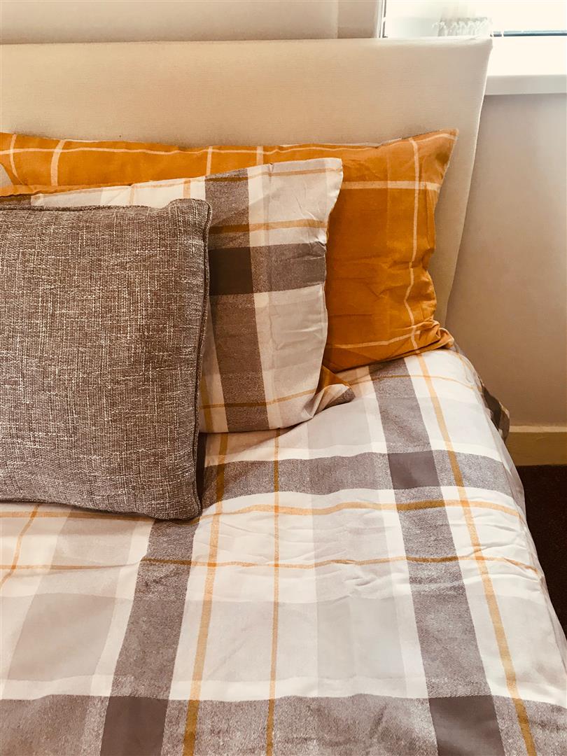 1 bed house share to rent in Queensberry Road, Burnley 1