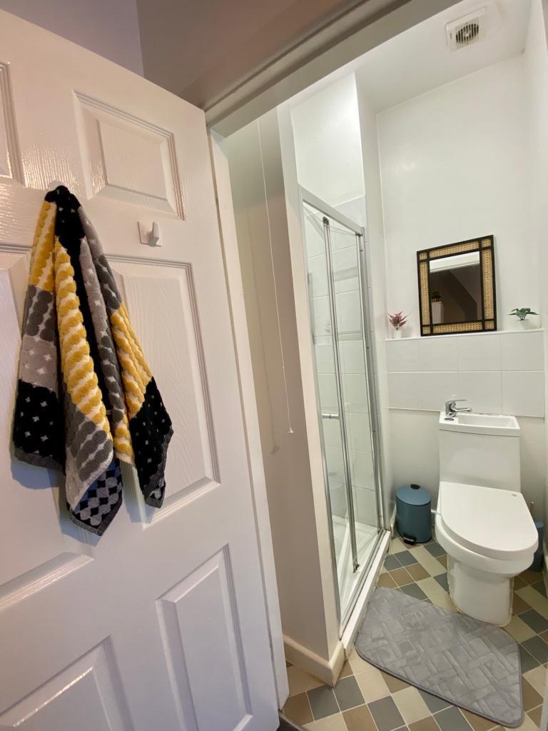 1 bed house share to rent in Cleaver Street, Burnley 2