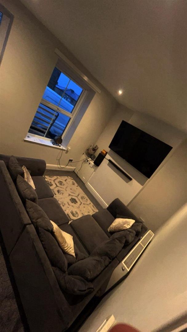 2 bed end of terrace house to rent in Stoney Street, Burnley  - Property Image 2