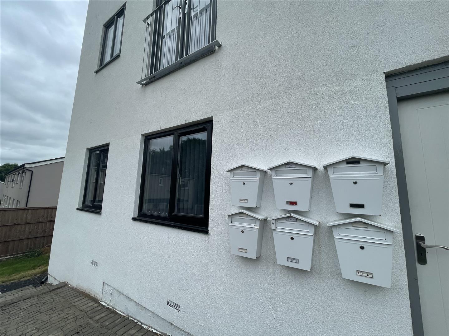 2 bed house to rent in Cleaver Street, Burnley 3