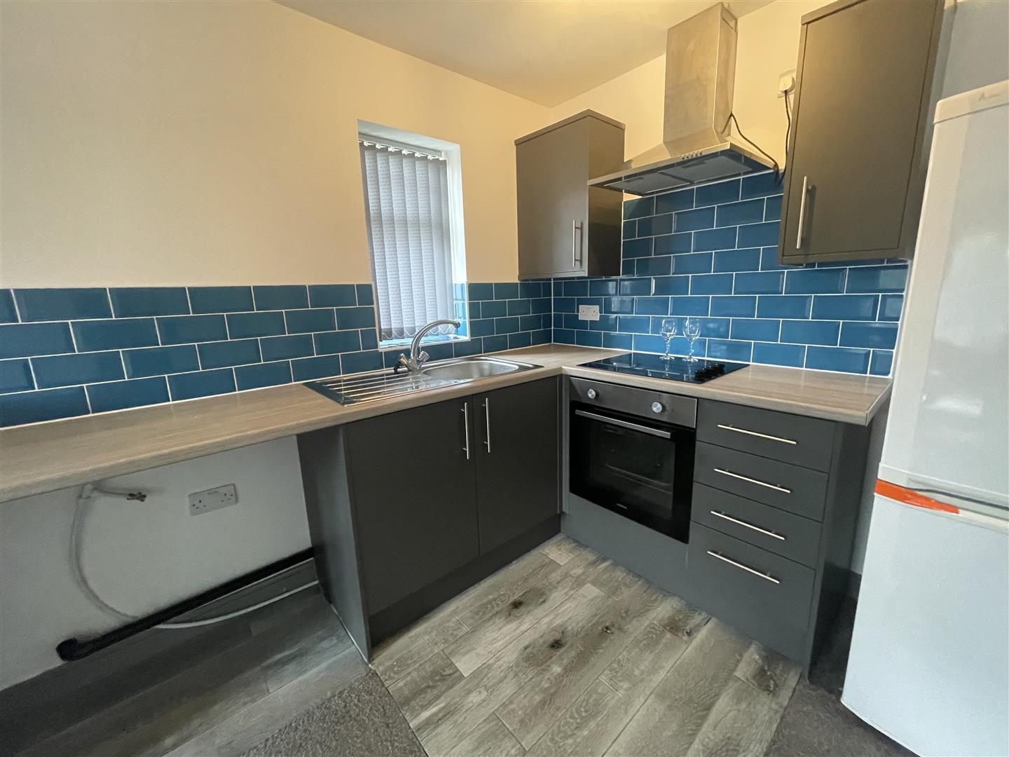 2 bed house to rent in Cleaver Street, Burnley, BB10