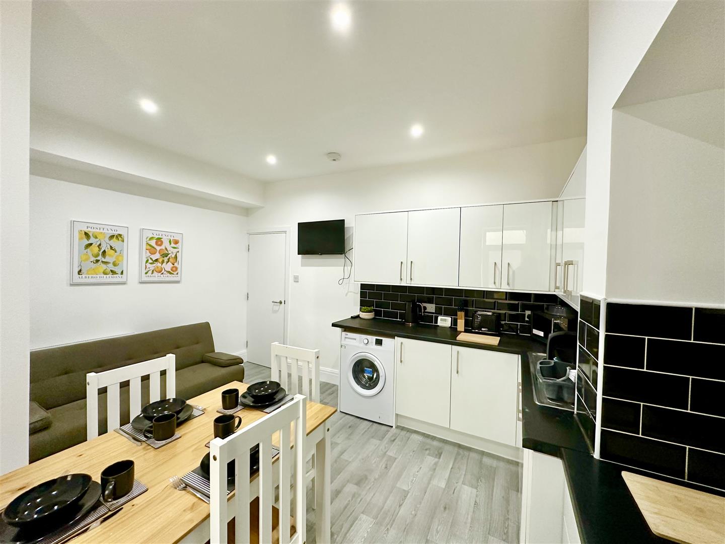 1 bed house share to rent in Berry Street, Burnley  - Property Image 2