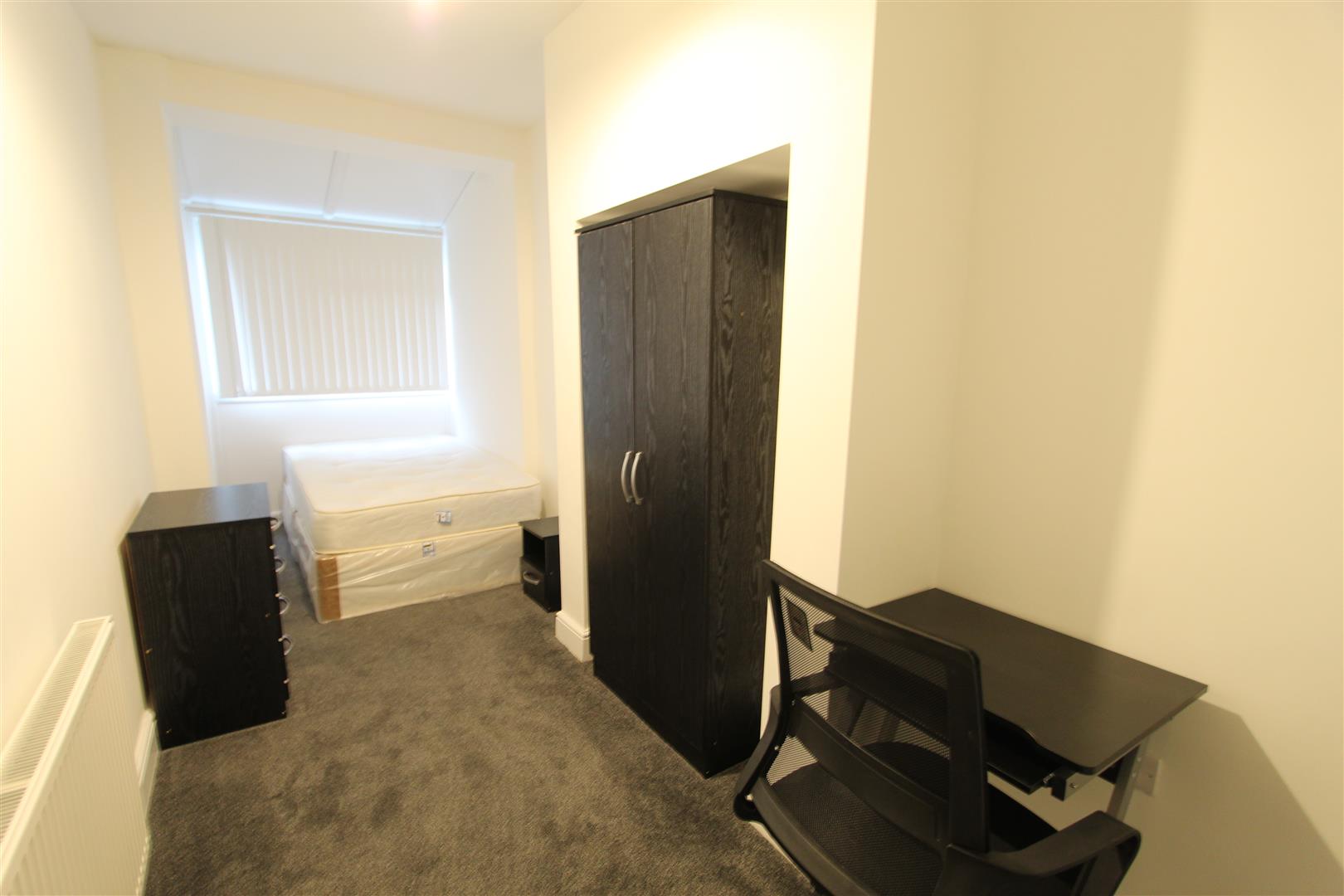 1 bed house share to rent in Every Street, Burnley - Property Image 1