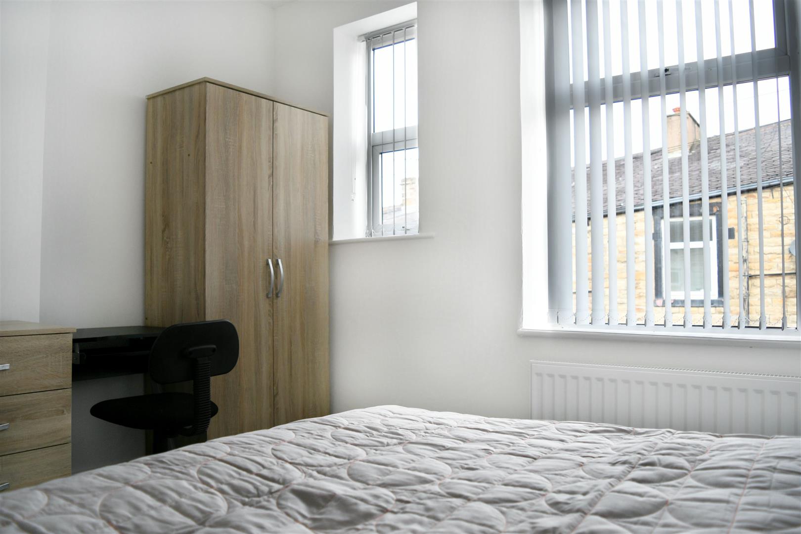 1 bed house share to rent in Woodbine Road, Burnley 8