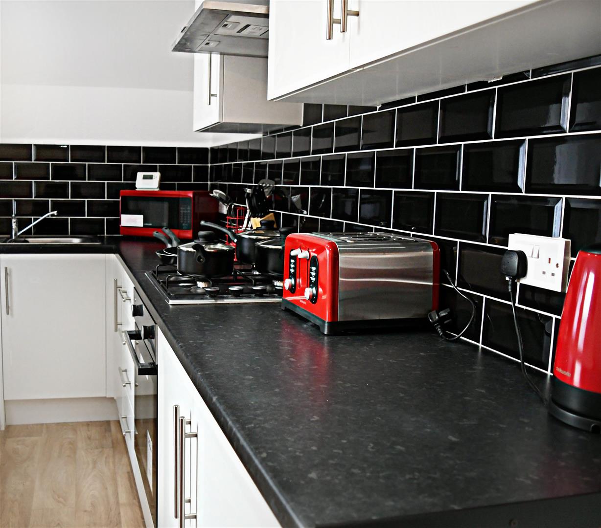 1 bed house share to rent in Woodbine Road, Burnley 2
