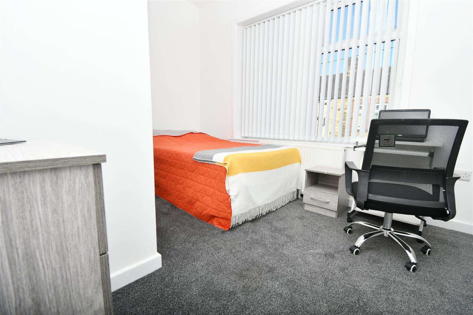 1 bed house share to rent in Hart Street, Burnley 5