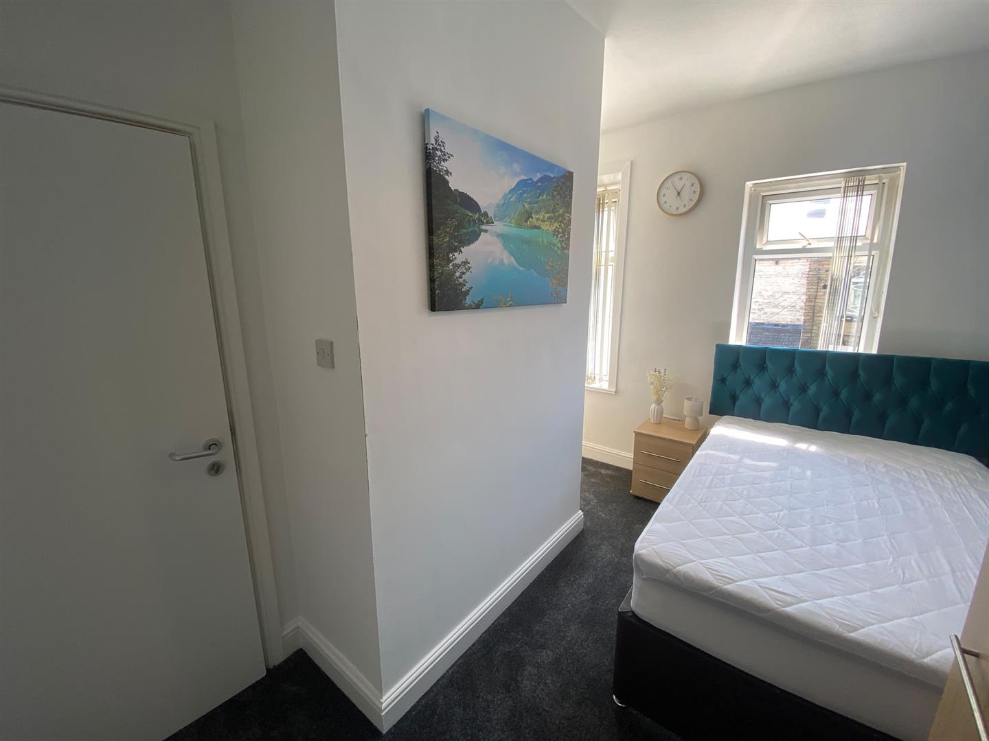 1 bed house share to rent in Prestwich Street, Burnley 2
