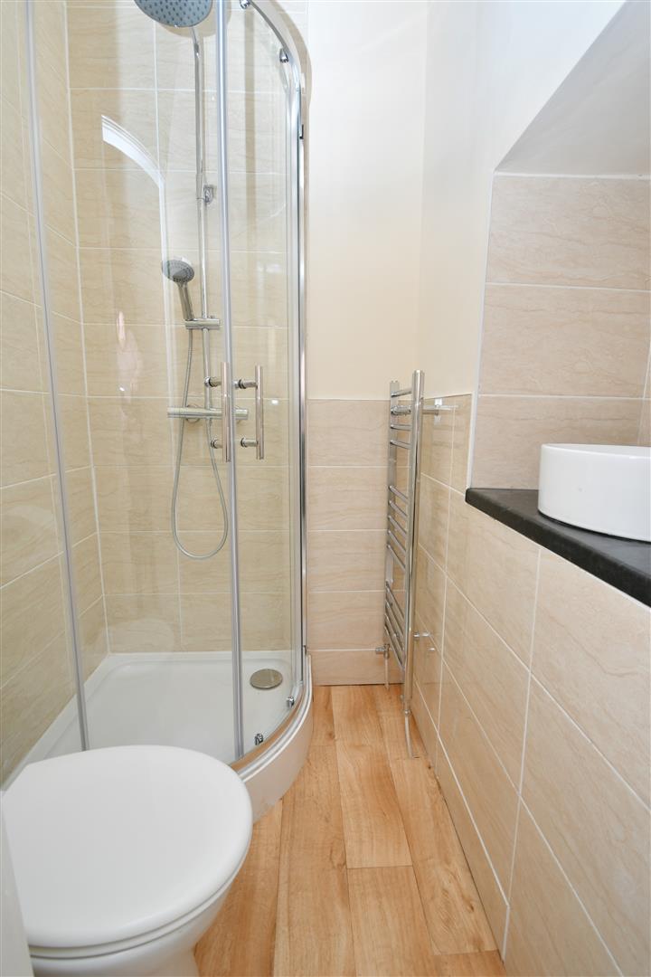 1 bed house to rent in Prestwich Street, Burnley 3