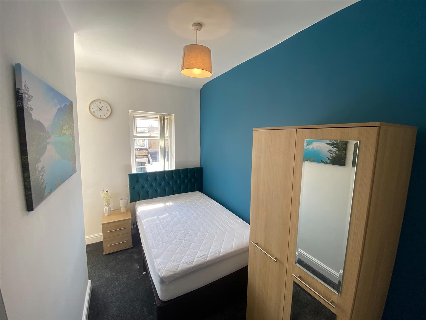 1 bed house share to rent in Prestwich Street, Burnley  - Property Image 1