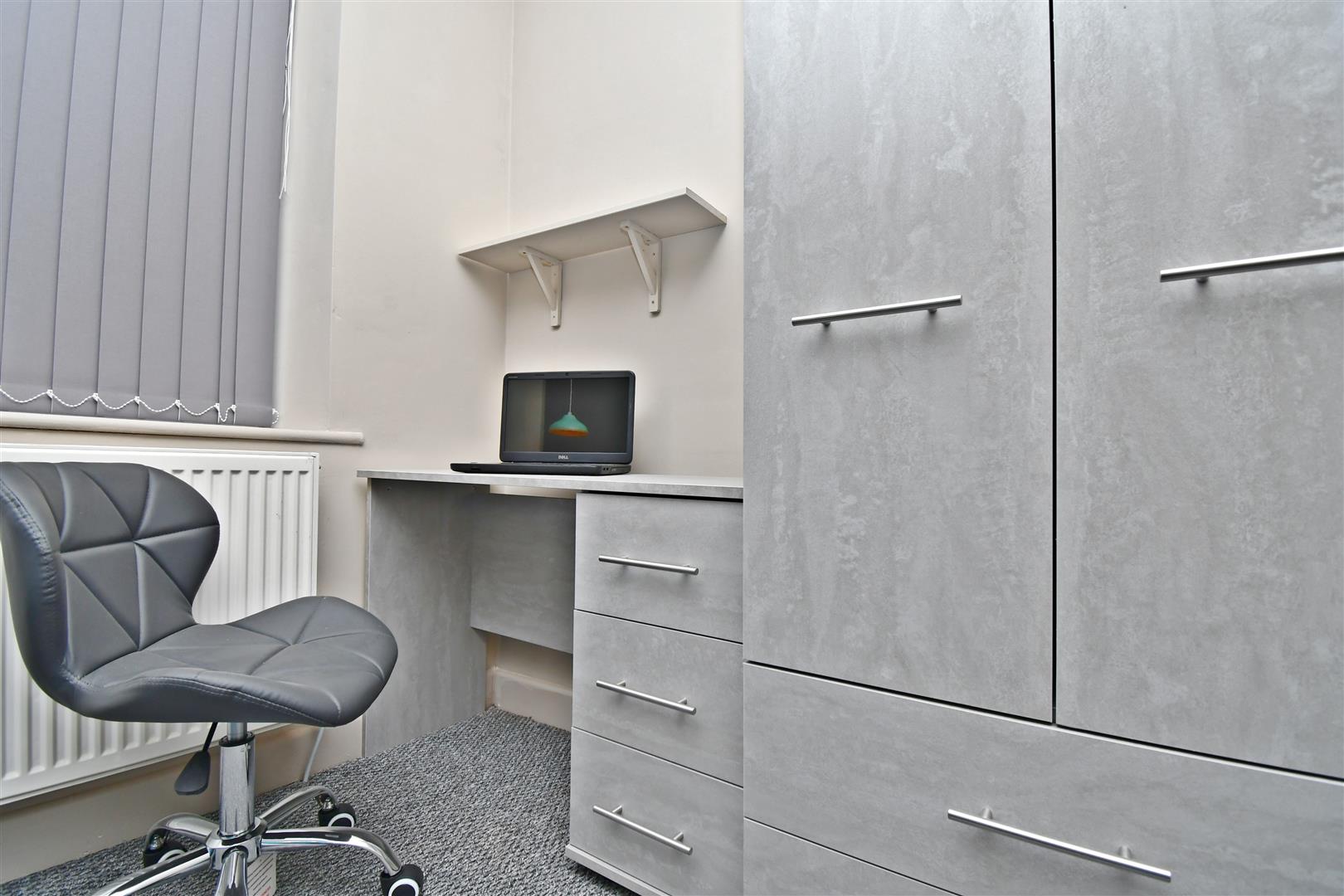 1 bed house share to rent in Coal Clough Lane, Burnley 5