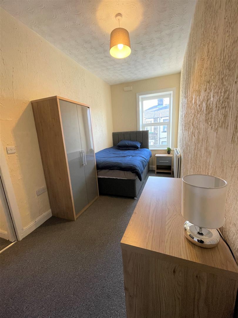 1 bed house share to rent in Nairne Street, Burnley - Property Image 1