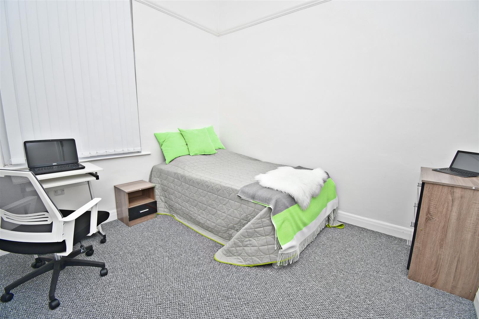 1 bed house share to rent in Christian Road, Preston 3