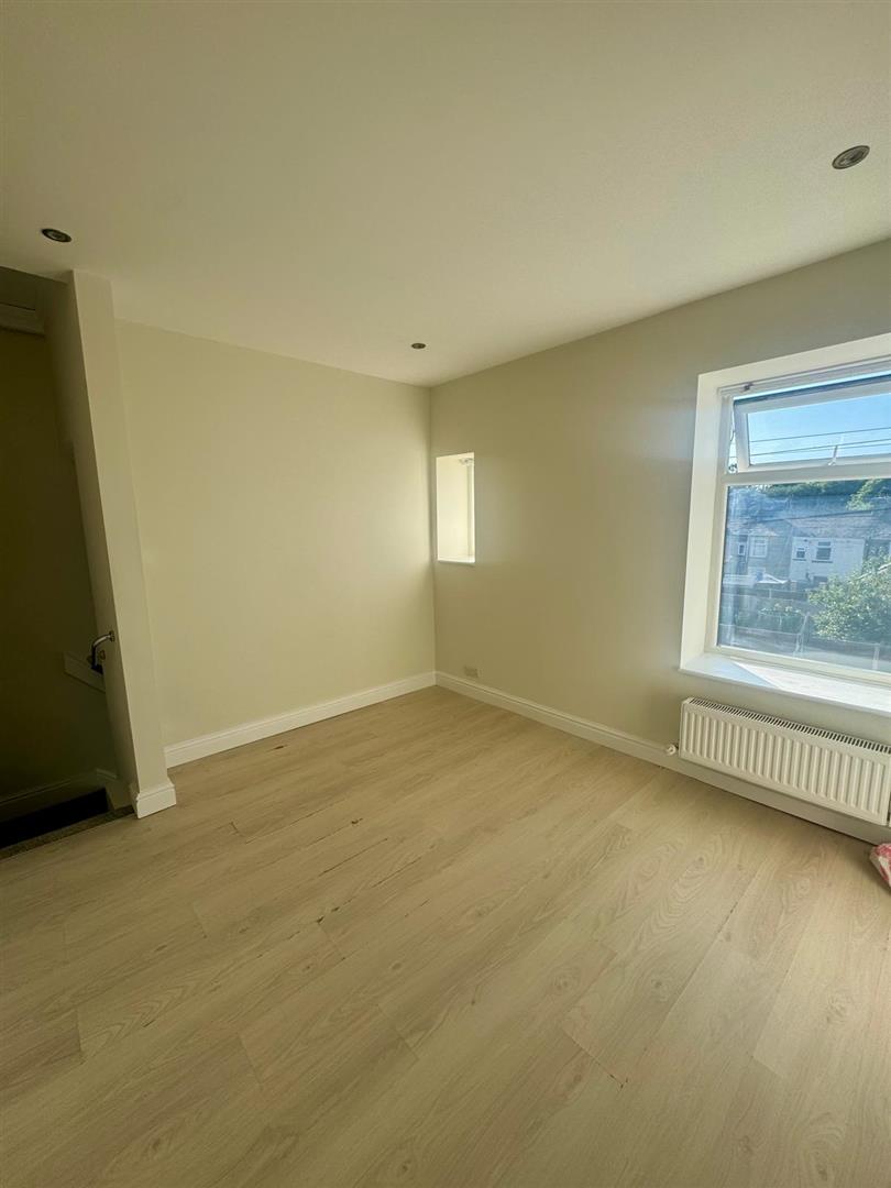 2 bed house to rent in Dean Street, Burnley  - Property Image 6