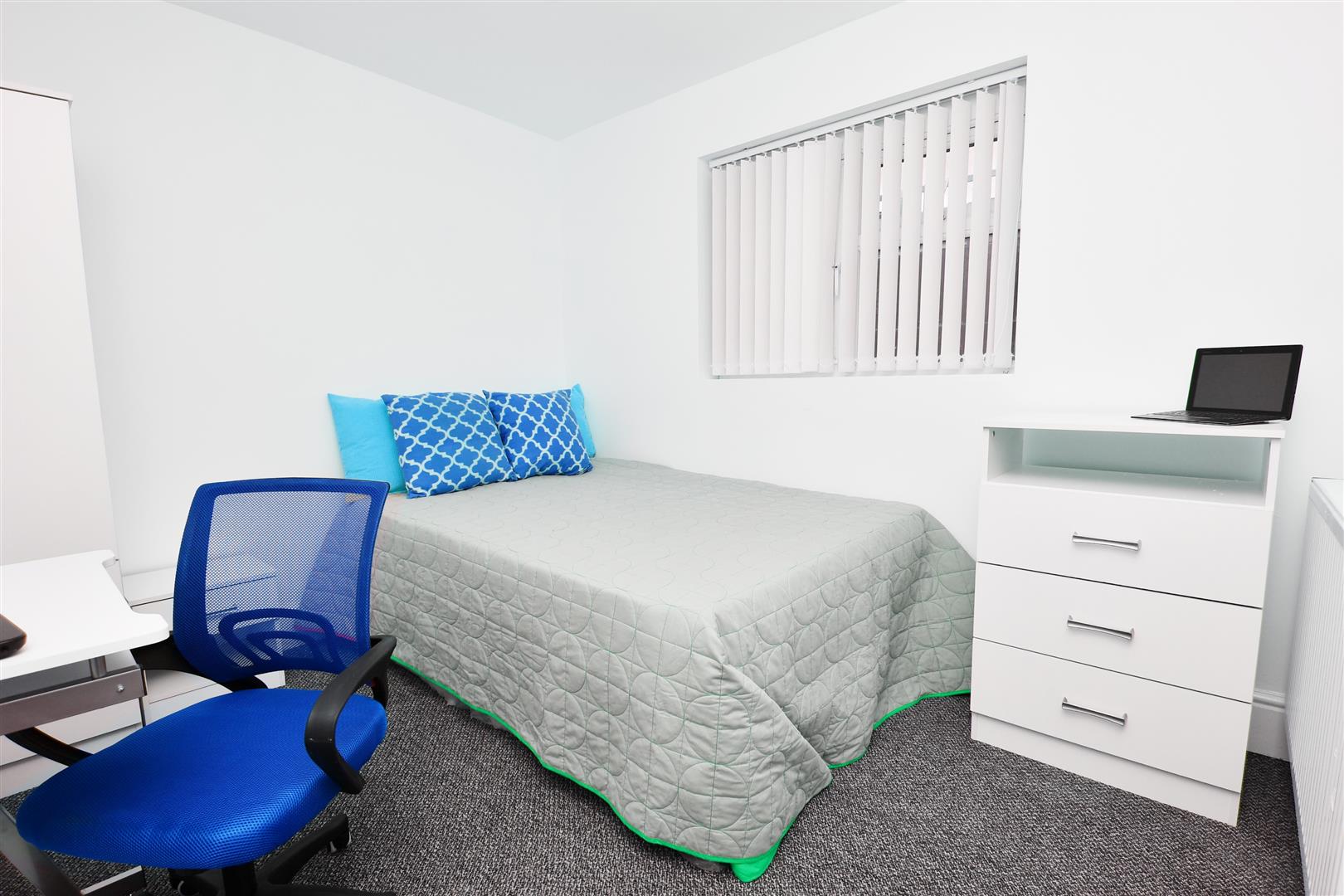 1 bed house share to rent in Bar Street, Burnley 2