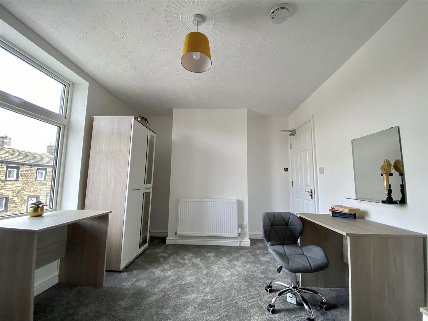 1 bed house share to rent in Briercliffe Road, Burnley  - Property Image 3