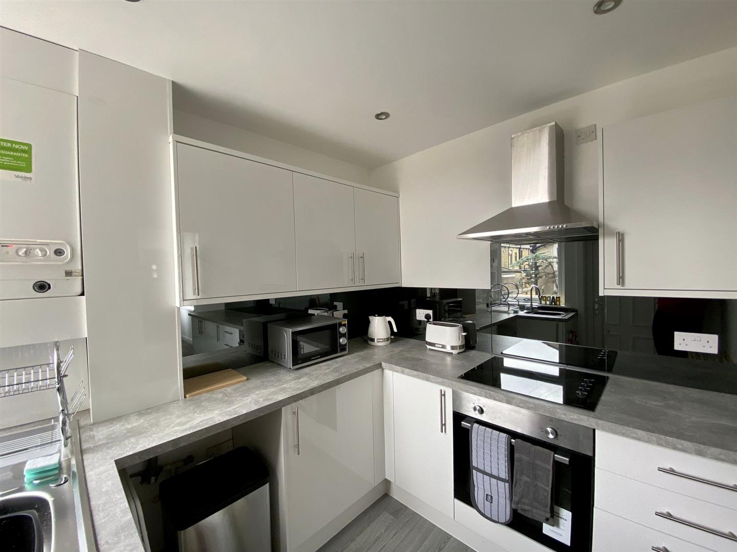 1 bed house share to rent in Briercliffe Road, Burnley 4