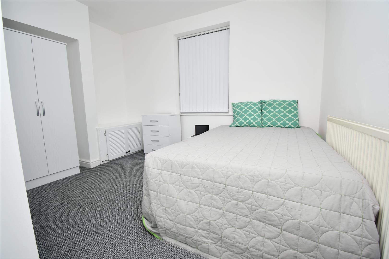 1 bed house share to rent in Kenmure Place, Preston  - Property Image 1
