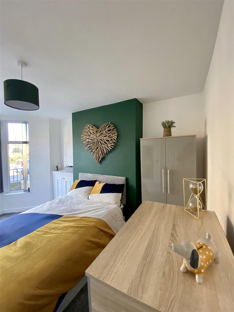 1 bed house share to rent in Albion Street, Burnley, BB11