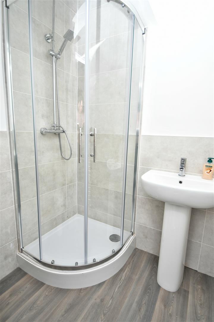 1 bed house share to rent in Harold Street, Burnley 6